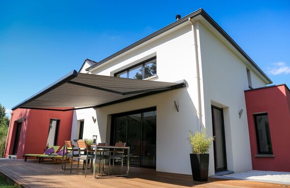 新築の外装リフォームをお任せください | 荒尾市で安心安全な足場を施工している株式会社 小宮建設